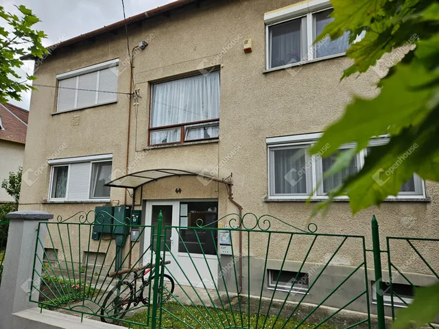Eladó lakás Győr, Nádorváros 83 nm