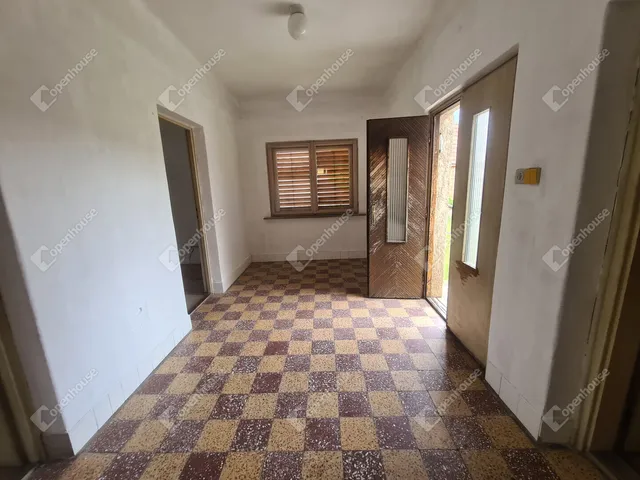 Eladó ház Győrújbarát 89 nm