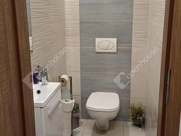 Eladó lakás Győr, Pinnyéd 116 nm