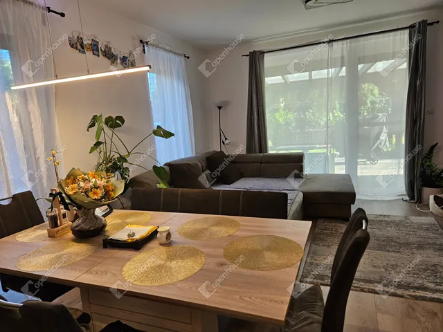 Eladó lakás Győr, Pinnyéd 116 nm