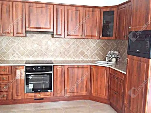 Eladó ház Pannonhalma 142 nm