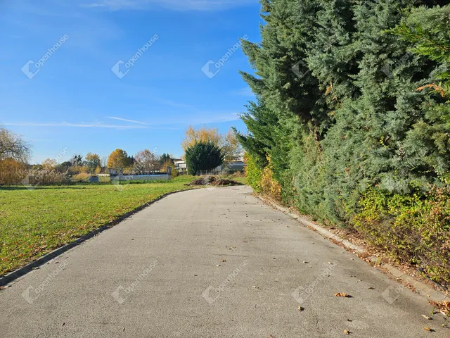 Eladó telek Győr, Révfalu 1432 nm