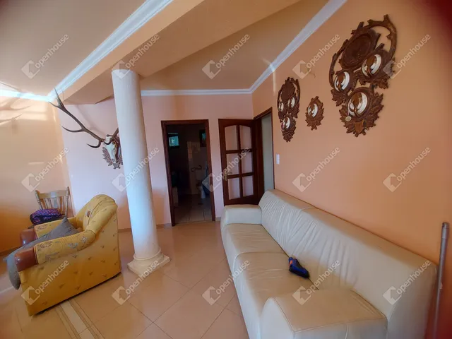 Eladó ház Révfülöp 180 nm