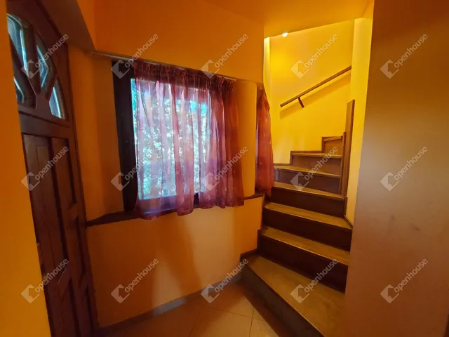 Eladó ház Révfülöp 180 nm