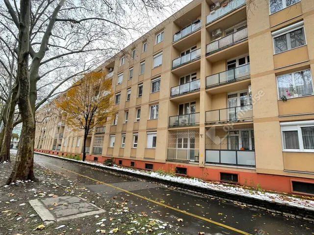 Eladó lakás Győr, Nádorváros 54 nm