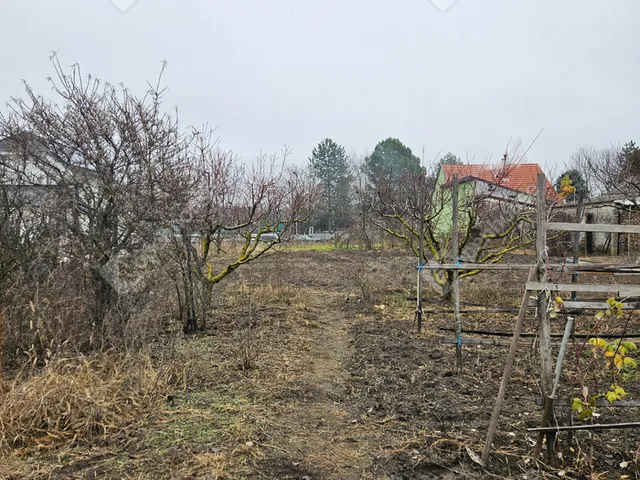 Eladó telek Győr, Győrszentiván 1537 nm