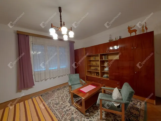 Eladó ház Tényő 70 nm