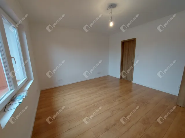 Eladó lakás Győr, Szabadhegy 116 nm