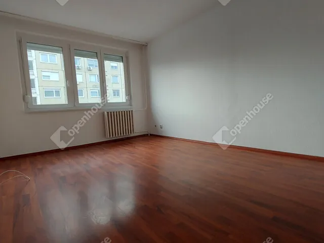 Eladó lakás Győr 53 nm