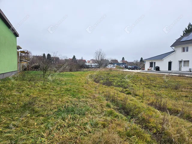 Eladó telek Győr, Győrszentiván 1537 nm