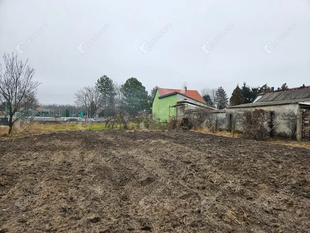 Eladó telek Győr, Győrszentiván 1537 nm