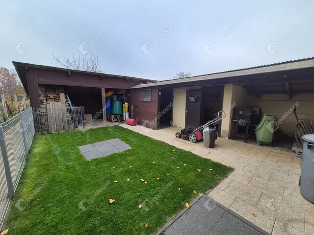 Eladó ház Kisbér 231 nm