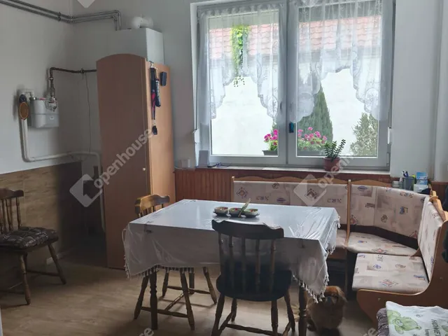 Eladó ház Kunsziget 91 nm