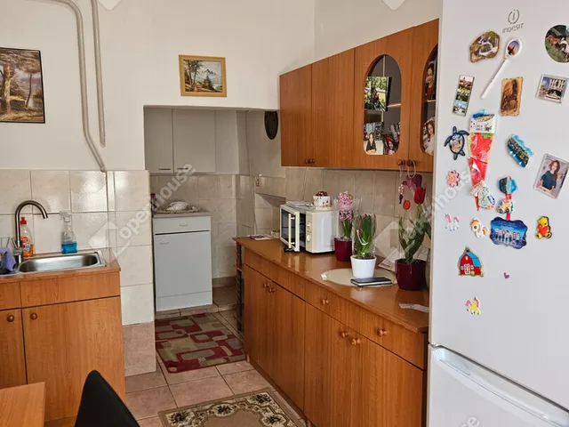 Eladó ház Tényő 82 nm