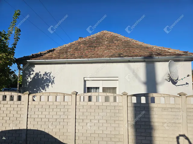 Eladó ház Hédervár 77 nm