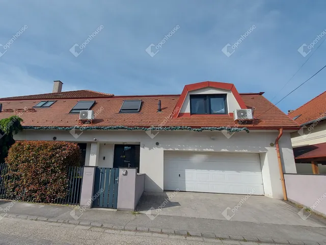Eladó lakás Győr, Révfalu 167 nm