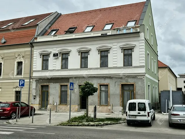 Eladó kereskedelmi és ipari ingatlan Győr, Sziget 22 nm