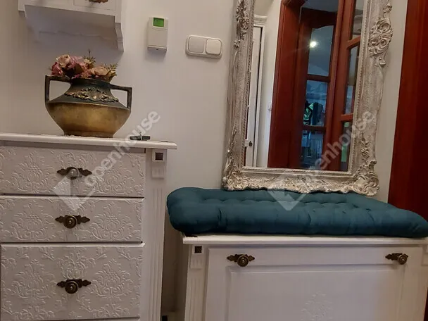 Eladó ház Nyúl 177 nm