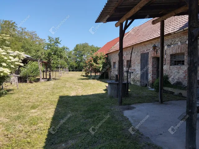 Eladó ház Rábaszentandrás 130 nm