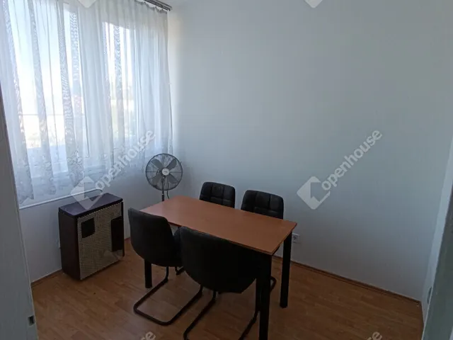 Eladó lakás Győr, Gyárváros 51 nm