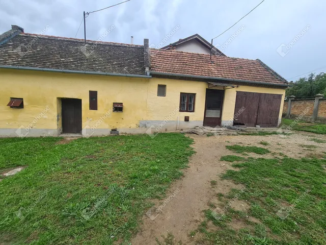 Eladó ház Győrújbarát 80 nm