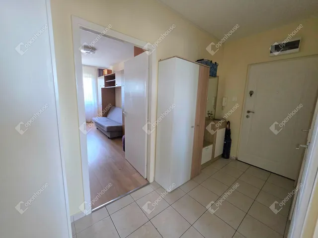 Eladó lakás Győr 68 nm
