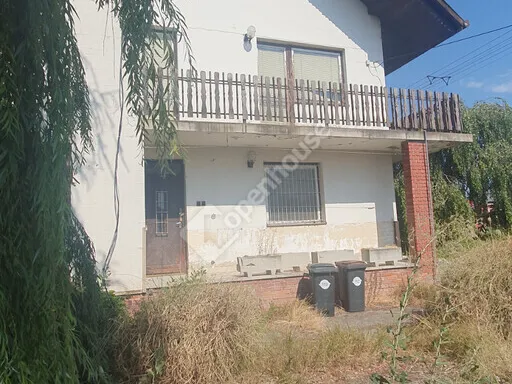 Eladó ház Abda 270 nm