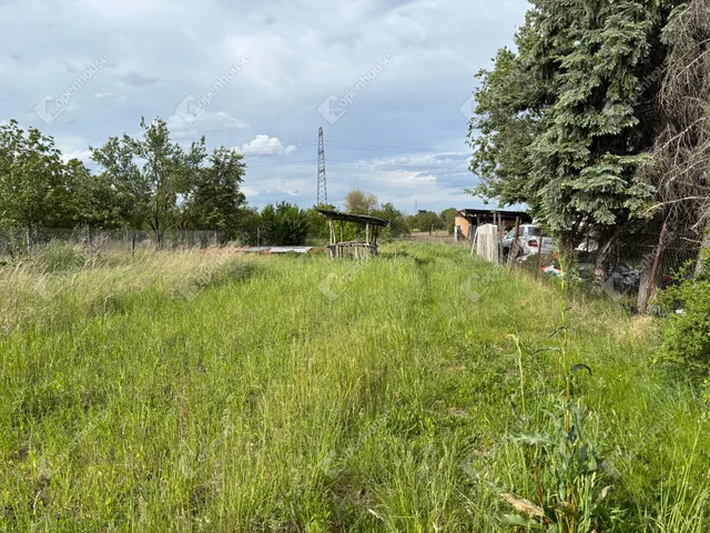 Eladó telek Győr 2813 nm