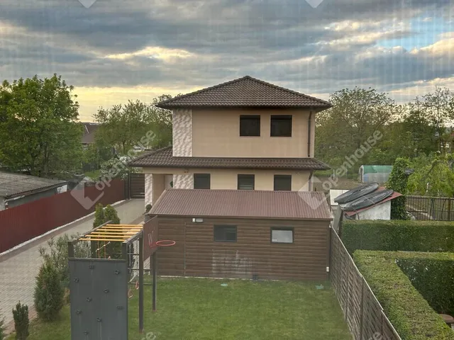 Eladó ház Miskolc, Szirma 117 nm