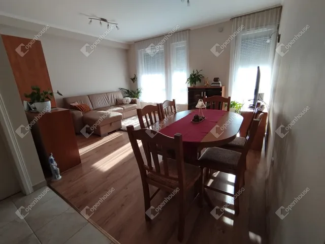 Eladó lakás Győr, Szabadhegy 60 nm