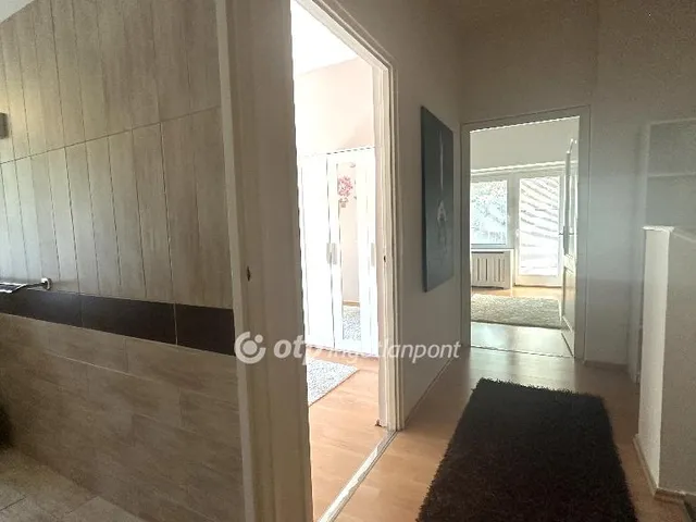 Kiadó ház Budapest XII. kerület, Istenhegy 174 nm