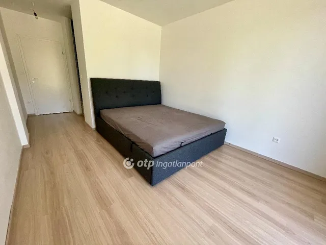 Eladó lakás Budapest III. kerület, Csillaghegy 77 nm