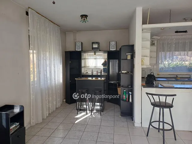 Eladó ház Budapest XVIII. kerület, Erdőskert 124 nm