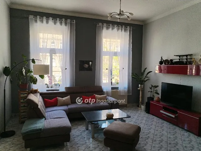 Eladó lakás Budapest VIII. kerület 73 nm