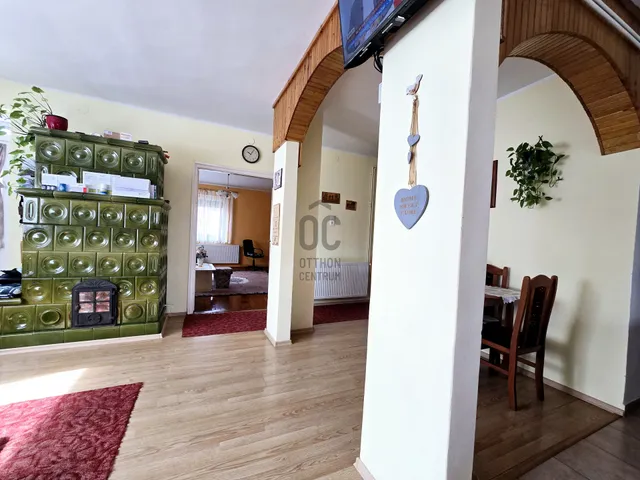 Eladó ház Kőröshegy 140 nm