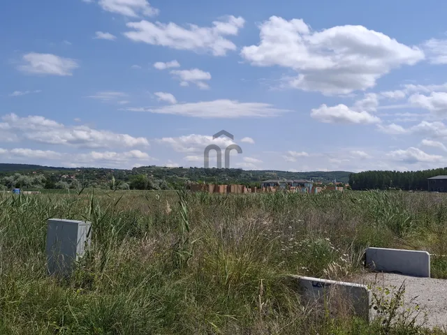 Eladó telek Balatonföldvár 1440 nm
