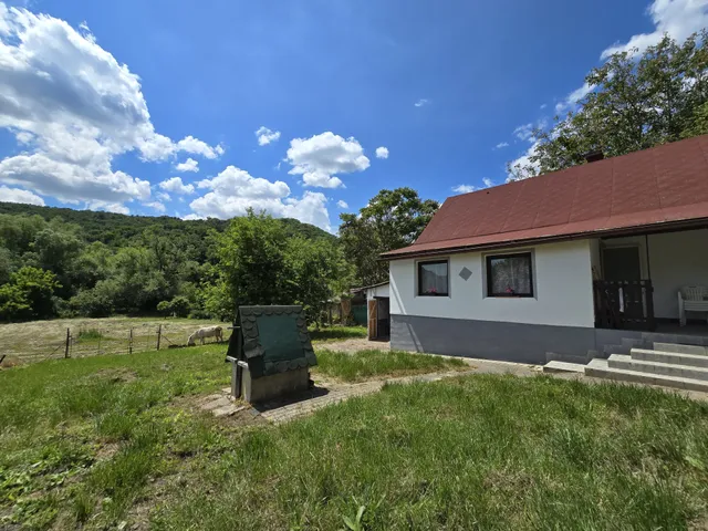 Kiadó ház Kereki 58 nm