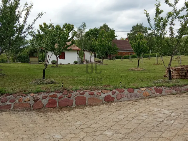 Eladó telek Tab 3000 nm