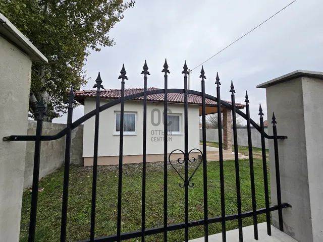 Eladó ház Siófok, Belváros 79 nm