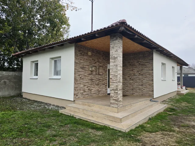 Eladó ház Siófok, Belváros 79 nm