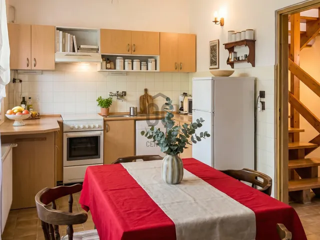 Eladó ház Siófok, Belváros 218 nm