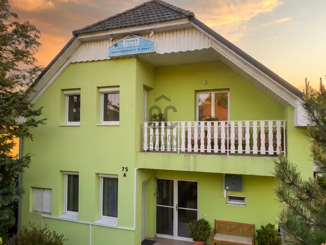 Eladó ház Siófok, Belváros 182 nm