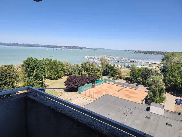 Eladó nyaraló Balatonföldvár 24 nm