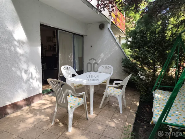Eladó nyaraló Balatonszemes 60 nm
