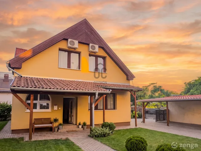 Eladó ház Siófok, Belváros 350 nm