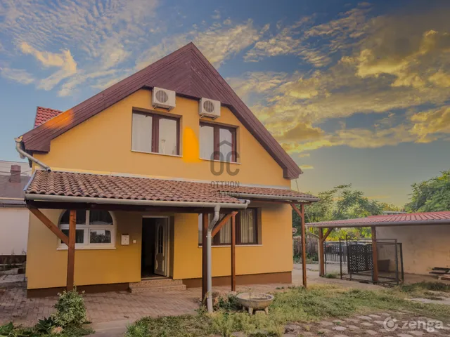 Eladó ház Siófok, Belváros 350 nm