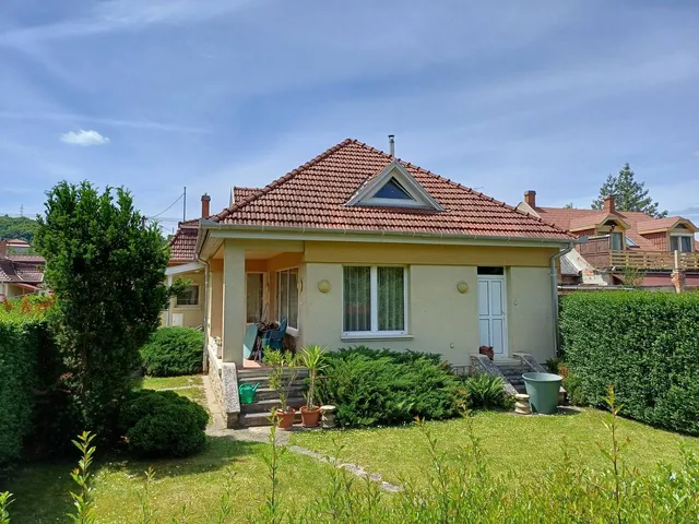 Eladó ház Salgótarján, Forgáchtelep 120 nm