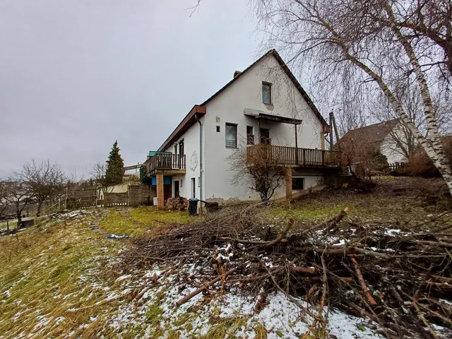 Eladó ház Salgótarján, Zagyvapálfalva 180 nm