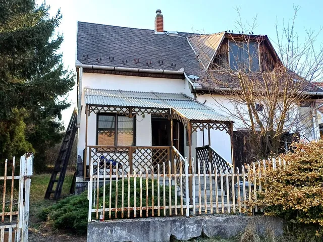 Eladó ház Bátonyterenye 117 nm