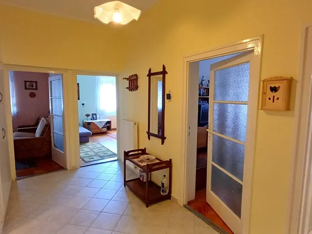 Eladó ház Salgótarján, Forgáchtelep, Szérüskert 90 nm